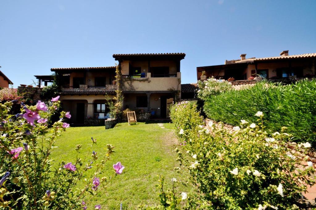 Appartamenti Residence Vela Blu Golfo Aranci Marinella  Exterior photo